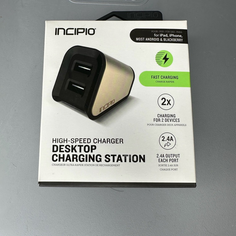 Incipio High-Speed Charger Desktop Charging Station USB 2.4A Output Per Port NEW
